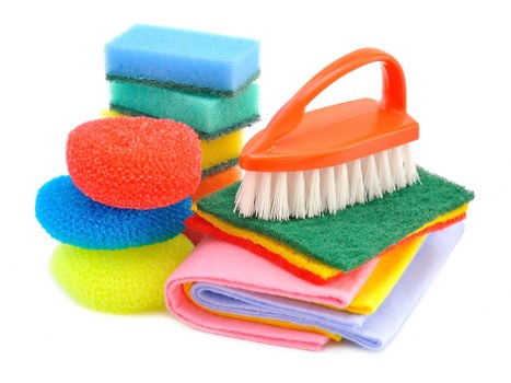 Regular domestic cleaning service in a compact N1 flat